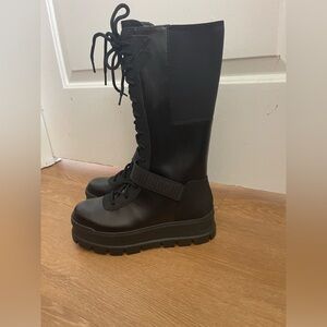 UGG Flynn Lug Sole Boot